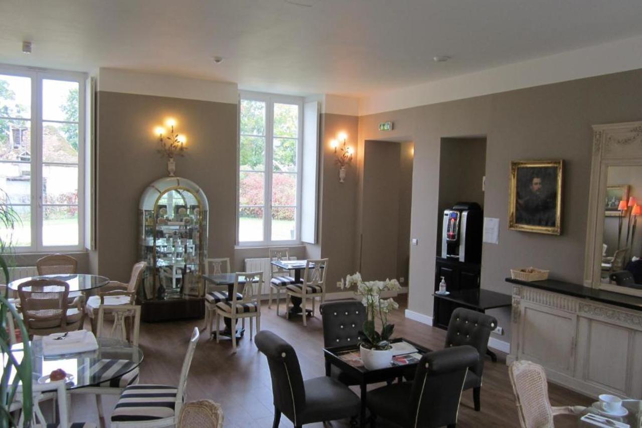 Chateau De Lazenay - Residence Hoteliere Bourges Zewnętrze zdjęcie