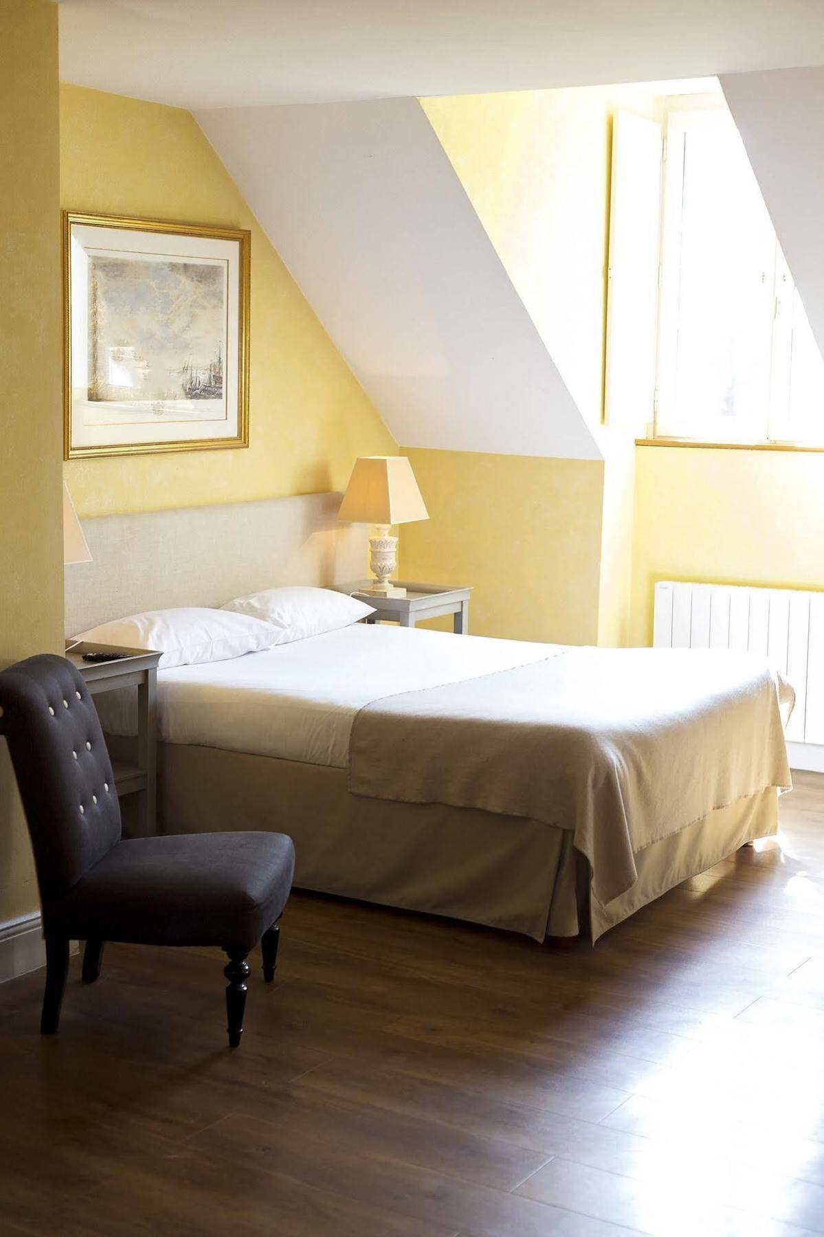 Chateau De Lazenay - Residence Hoteliere Bourges Zewnętrze zdjęcie